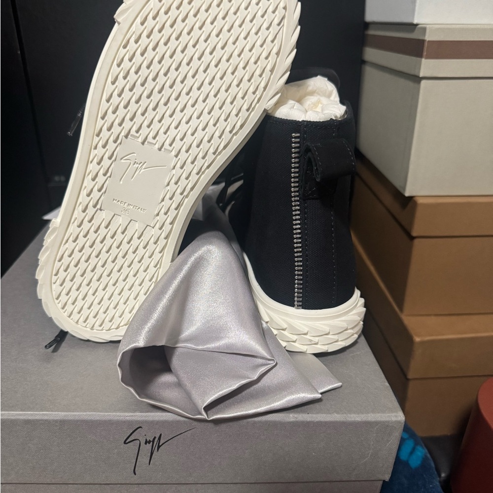 Giuseppe Zanotti Black and White High-Tops